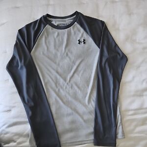 Boy's Under Armour Two-Tone Gray Long Sleeve Shirt